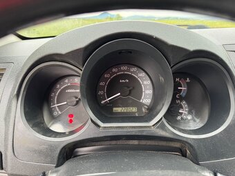 Toyota Hilux 2.5TD KUN15 - 9