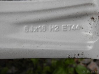 Sada kol ze Škoda Superb - Pegasus R18 - - 9
