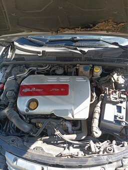 Alfa romeo 159 - 9