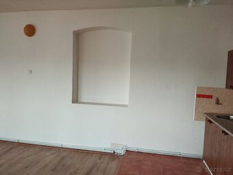 Pronájem bytu 1+KK, 60 m², Karlovy Vary - Počerny - 9