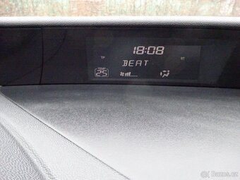 Honda Civic 1.4 r.v.2006 (61 kw) stk:6/2025 - 9