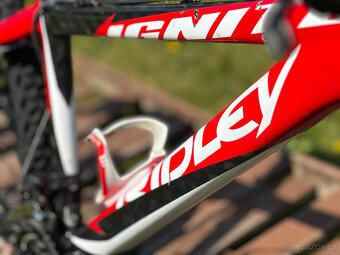 SUPER DĚTSKÉ CELOKARBONOVÉ MTB KOLO - 9