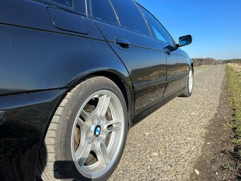 BMW E39 530d, manuál, 2003, M-paket - 9
