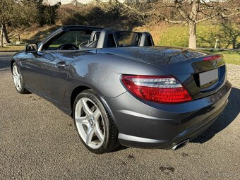 MERCEDES-BENZ SLK 350 AMG Line 7G-Tronic - 9