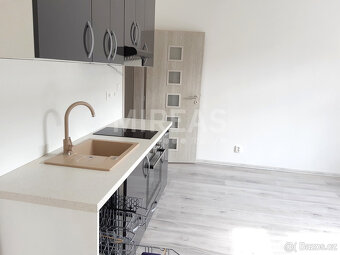 Milovice, pronájem bytu 2 + kk, 34 m2 v Milovicích okr. Nymb - 9