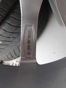 Top zánovní letní 19" al ORIGINAL AUDI RS4, RS5..nové model - 9