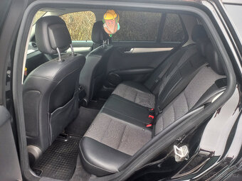 Mercedes-Benz Třídy C, 2.2 CDi avantgarde - 9