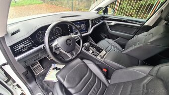 VW Touareg R-line 3,0TDI / 210kW CZ prodej - 9