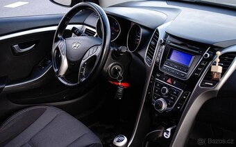 Hyundai i30 1.6 CRDi - 9
