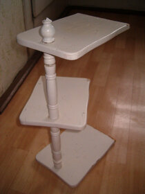 Dřevěné věci, polička,hůl, krabička, bedýnka,stojan na kytky - 9