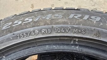 Zimní pneu 255/45/19 Pirelli - 9