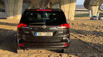 Opel Zafira Tourer 2.0 CDTI, Manual - 9