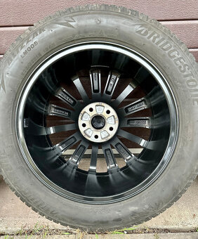 originální ALU kola škoda trinity black R18 5x112 - 9