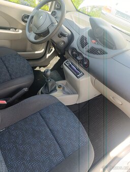 Twingo 1.2 benzín - 9