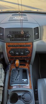 JEEP GRAND CHEROKEE 3.0 CRD 160kw - 9