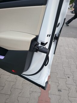 Prodám Škoda Kodiaq - 9