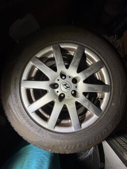 Zimní pneu 235/65 r 17 na alu 7x17 et 41 5x114,3 - 9