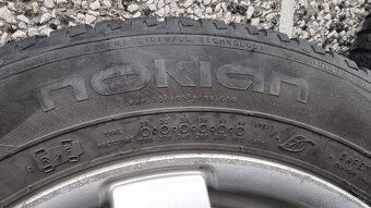 Kola Toyota + zimní pneu 165/70r14 - 9