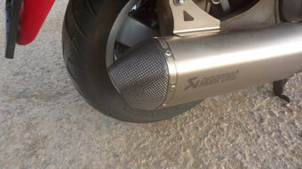 Piaggio Vespa GTS 125 - 9