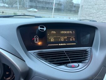 Subaru Tribeca ultimátní 4X4 silný 3.0i 180kw - 9