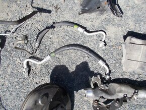 Díly Rav4 2.2D 130kw 06-10 č.1 - 9