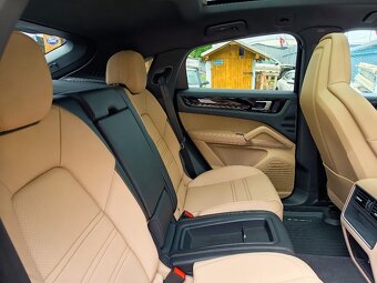 PORSCHE Cayenne Coupe SPORT CHRONO ČR 1 majitel DPH - 9