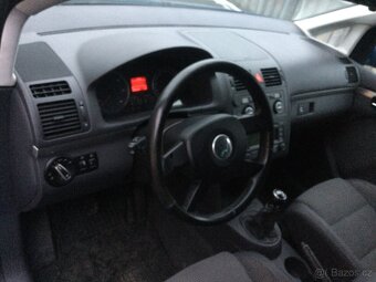 VW Touran 2.0TDI BKD RV 2003-2010 7.Místný LA5X. - 9
