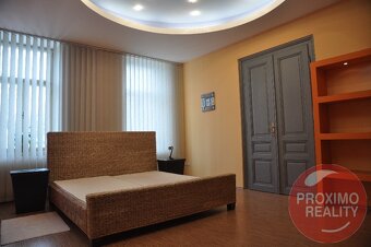 PRONÁJEM 3+1, o výměře 105 m2, v centru Jihlavy KRYTÝ BAZÉN - 9