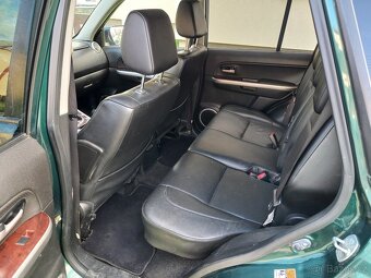Suzuki Grand Vitara 2.0i AT 4x4 - 9