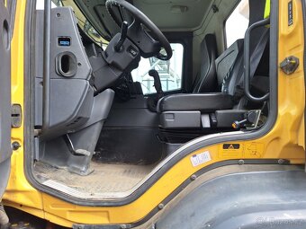 SCANIA P 380 8X4 - 9