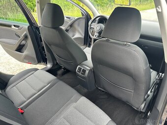 Volkswagen Golf VI 1,4TSi 90KW PARKOVACÍ SENZORY - 9