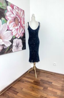 Fantastické midi hedvábné šaty Anoushka G PC 19.500 - 9