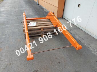 Nový zesílený výložník a rychloupínač na locust 752, UNC 750 - 9