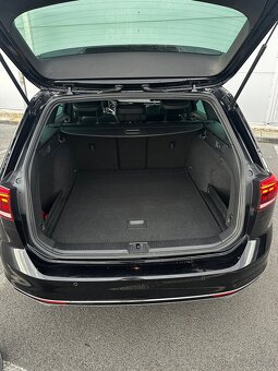 VW Passat 2.0 TDI 140kW DSG R Line cena s DPH - 9