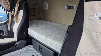VOLVO FH 13.440 42T EURO 5 - 9