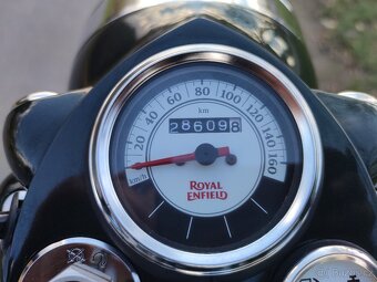 Royal Enfield Bullet 500 Classic - 9
