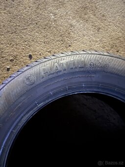 Pneu 195/60 r15 - 9