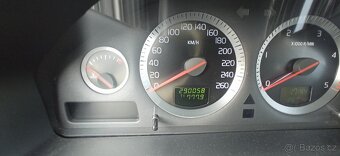 Volvo XC70 2.4 D r.v. 01.02.2007 290 000 km - 9