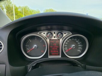 Ford Focus 1.6tdci 80kw - 9