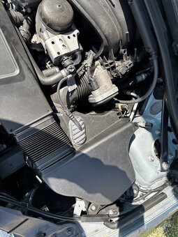 Prodam BMW 318 i , 165000 km - 9