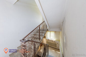 Prodej, rodinný dům se 2 byty 2+1, 180 m², pozemek 798 m² – - 9
