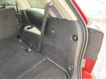 Fiat Freemont 2.0MJET 170PS 4x4 7MÍST NAVI - 9