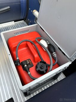 Motorový člun ZODIAC ZOOM s motorem HONDA BF20 - 9