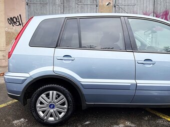 FORD FUSION+ 1.6i DURATEC 16V 74KW 107.000KM PĚKNÝ STAV - 9