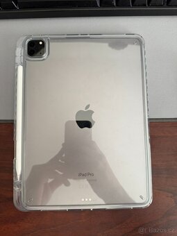 iPad Pro 11" M2 (4. gen) + Apple Pencil + stojánek + obal - 9