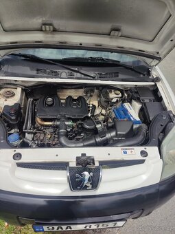 PEUGEOT PARTNER 1.9D R .V 2006 - 9