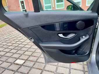 Mercedes - Benz C220cdi/125kw, pěkný vůz - 9