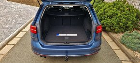 Volkswagen Passat Variant Highline 2.0 TDi 140 kw (manuál) - 9