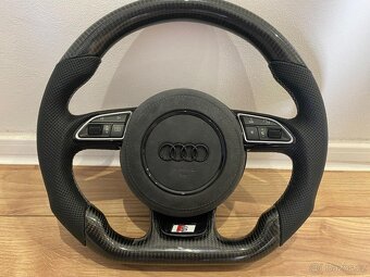 AUDI VOLANT CARBONOVY - zkoseny - karbon - perforovana koža - 9
