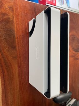 Prodám Nintendo switch oled + příslušenství na Nintendo - 9